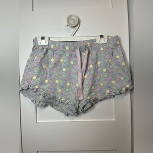 Hi, selling these fantastic pyjama shorts for kids in size M-L.